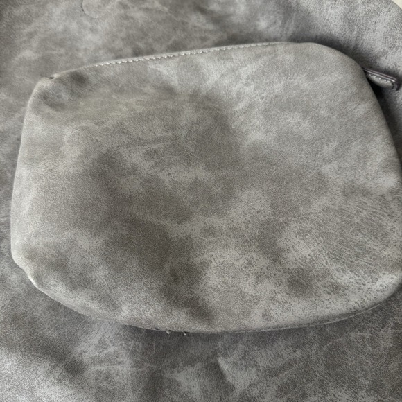 Anthropologie Slouchy Suede Like Gray Tote With Matching Anthropologie Pouch - Picture 4 of 12